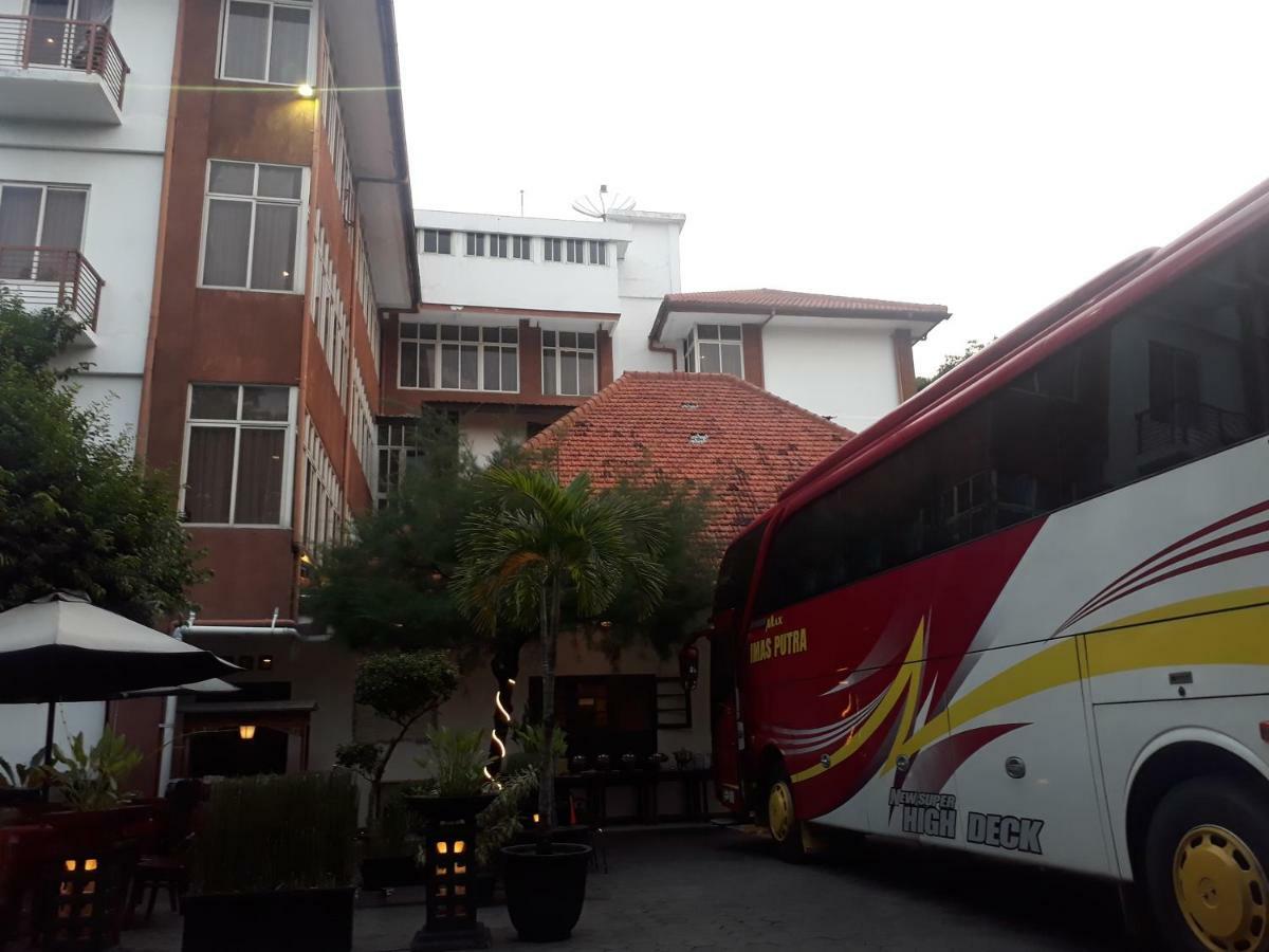 Sagan Hotel Jogjakarta Extérieur photo